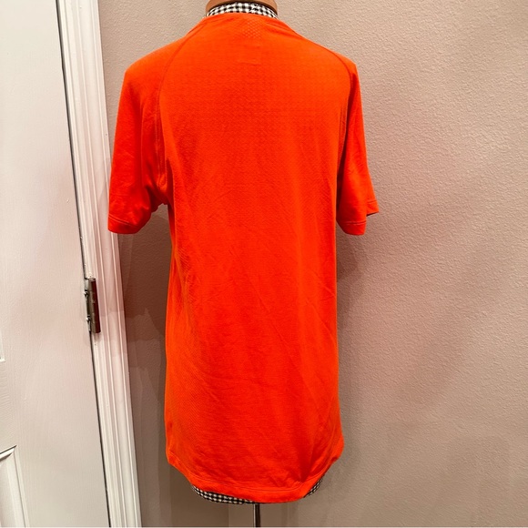 💕$10 SALE💕EUC Gymshark Orange Athletic Top - Picture 4 of 4